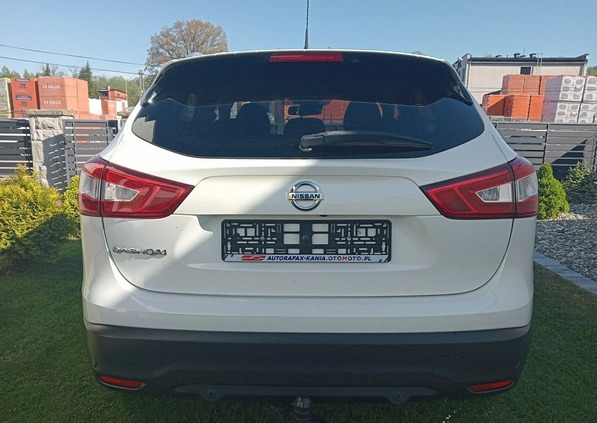Nissan Qashqai cena 64500 przebieg: 115783, rok produkcji 2016 z Łaszczów małe 781